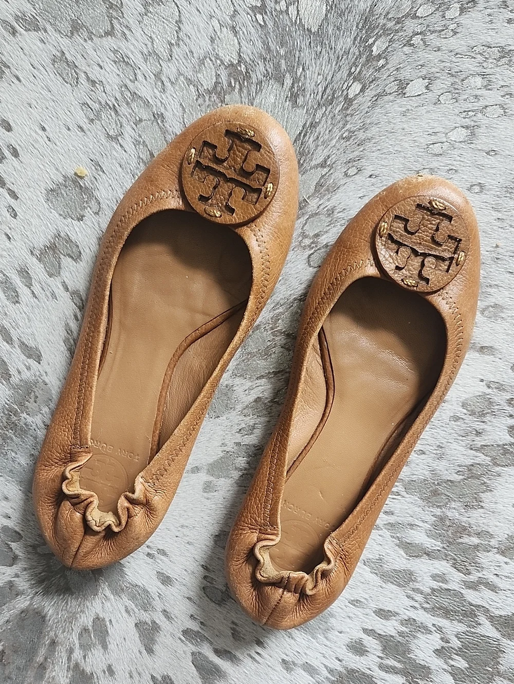 Tory Burch Tan Reva Flats Sz8